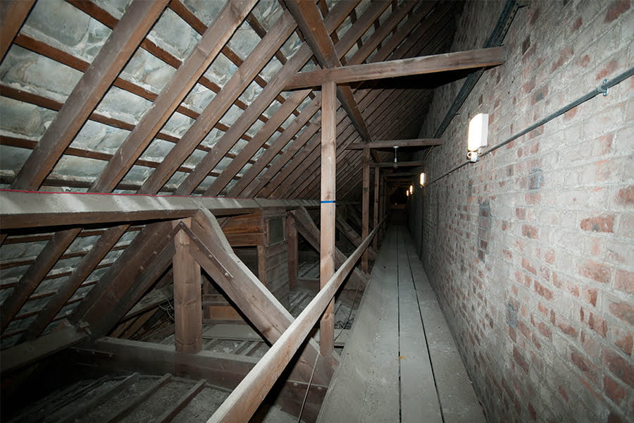Roof space over the extended stable range.